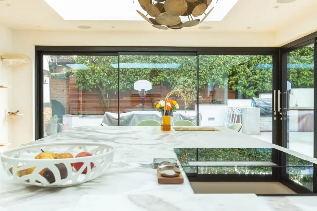 YES Vision Sliding Doors and Frameless glass-to-glass window link